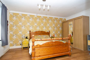 Photo 11- click for photo gallery